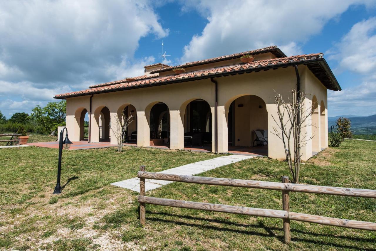 Апартаменты Residenze Pianetti Манчиано Экстерьер фото